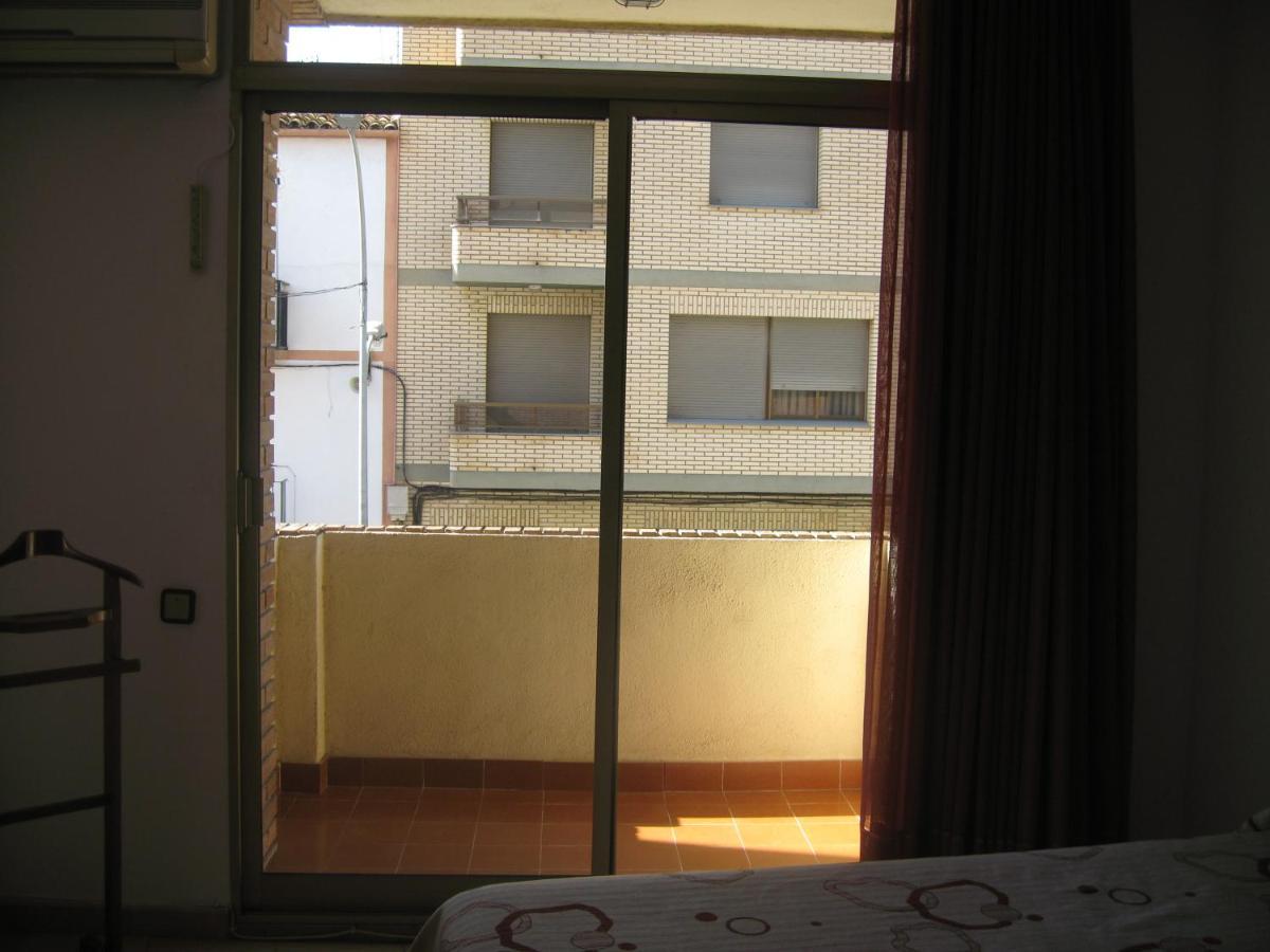 Hostal Fontdemora Mora la Nueva Exterior foto